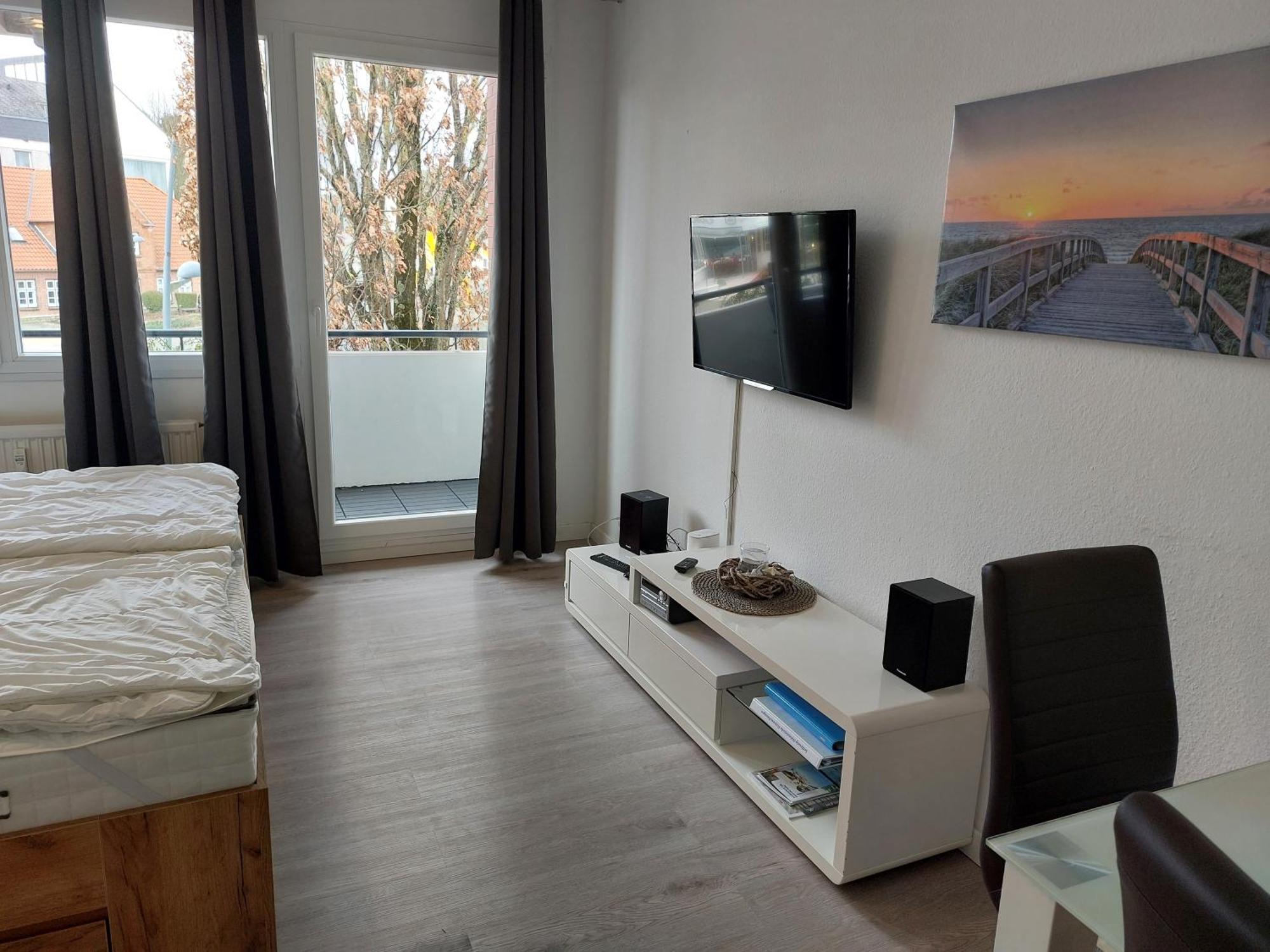 Wohnung Sonnenschein Inkl Strandkorb Vom 01 05-01 10 그로미츠 외부 사진
