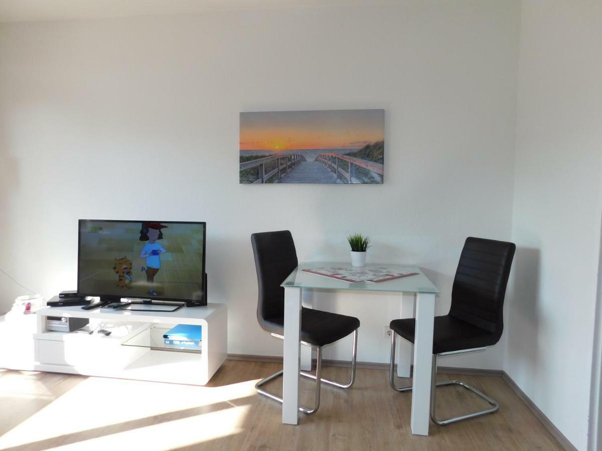 Wohnung Sonnenschein Inkl Strandkorb Vom 01 05-01 10 그로미츠 외부 사진